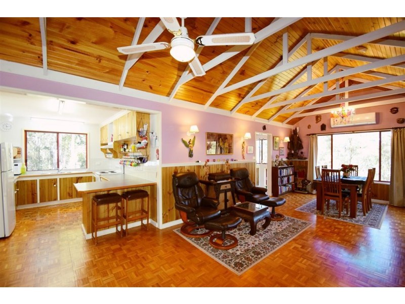 21 Johns Rd, Deloraine TAS 7304