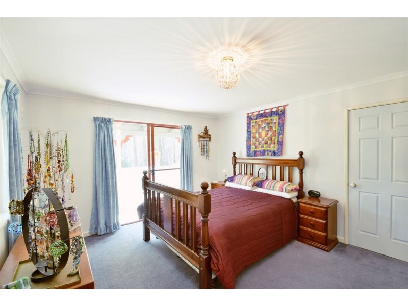 21 Johns Rd, Deloraine TAS 7304