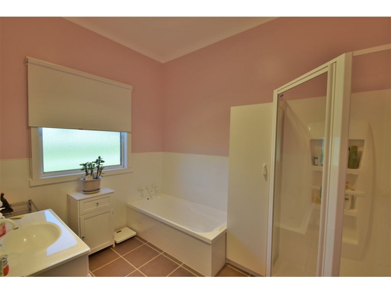 81 East Barrack Street, Deloraine TAS 7304