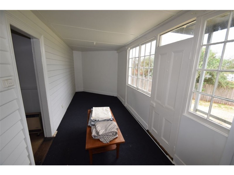 90 Emu Bay, Deloraine TAS 7304