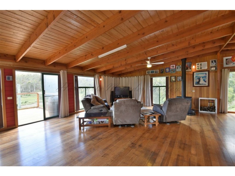 399 Priestleys Lane, Birralee TAS 7303