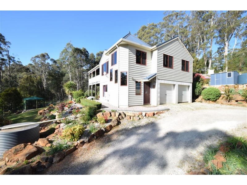 21 Johns Rd, Deloraine TAS 7304
