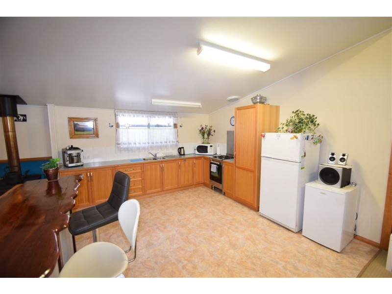 69 Samuel Street, Elizabeth Town TAS 7304