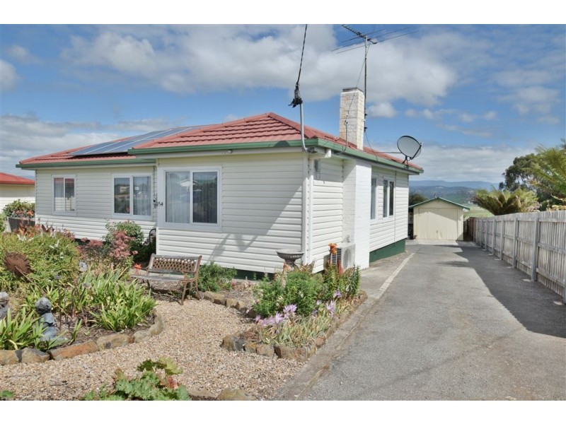 154 Emu Bay Rd, Deloraine TAS 7304