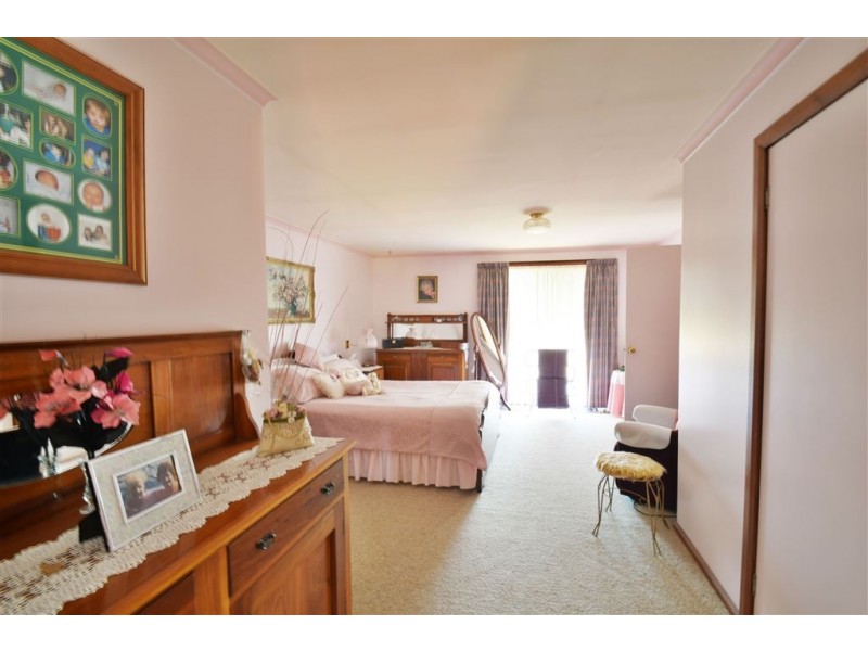 77 Westbury Place, Deloraine TAS 7304