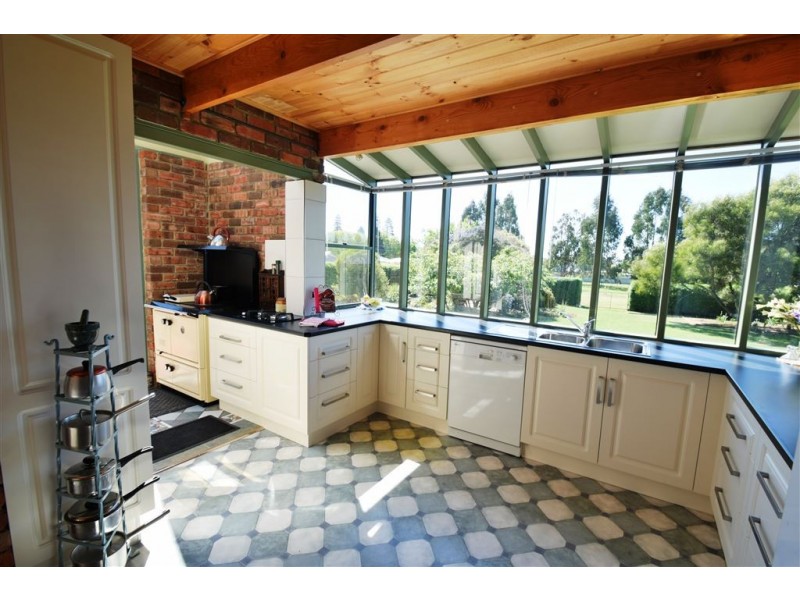 19 A Jones, Westbury TAS 7303