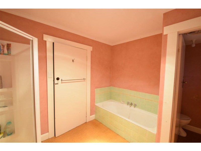 31 East Westbury Place, Deloraine TAS 7304