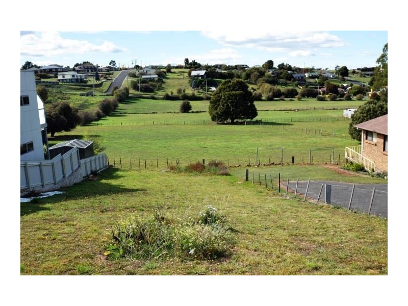 69 West Church, Deloraine TAS 7304