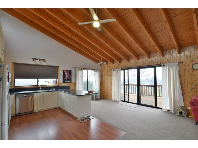4 Blake Street, Deloraine TAS 7304