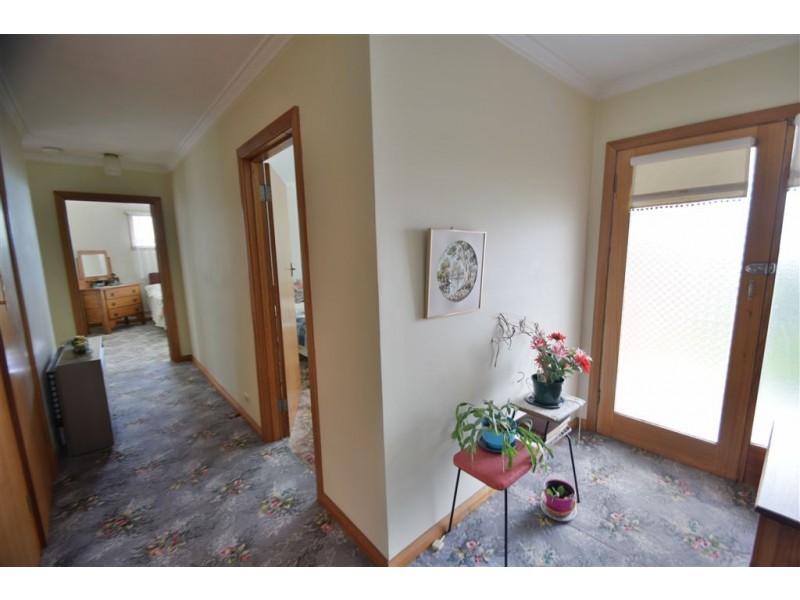 149 Emu Bay Road, Deloraine TAS 7304