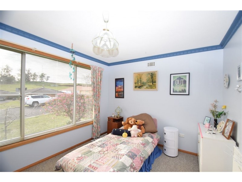 10 Winter Street, Deloraine TAS 7304