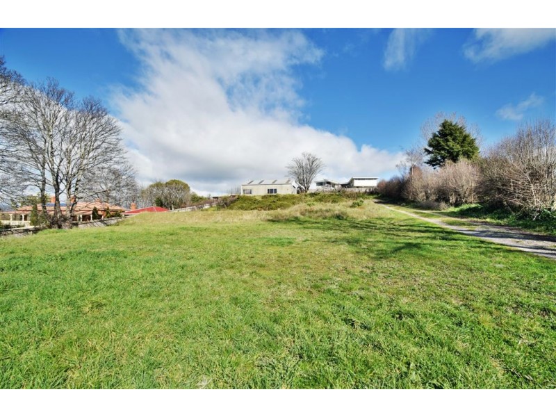 16A West Barrack, Deloraine TAS 7304