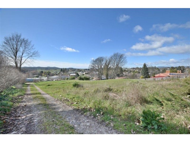 16A West Barrack, Deloraine TAS 7304