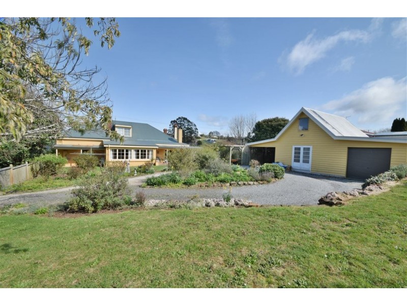 57 West Barrack St, Deloraine TAS 7304