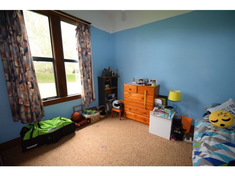 15 West Goderich St, Deloraine TAS 7304