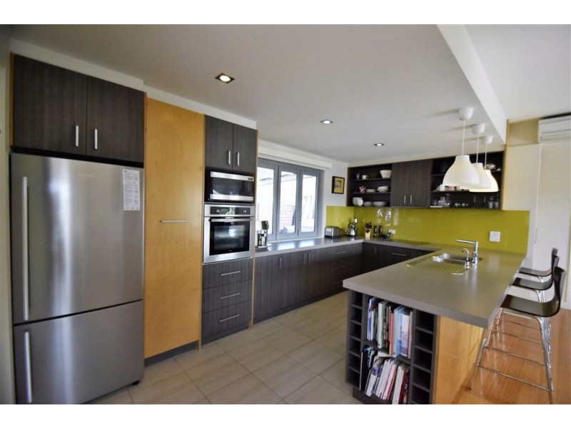 2 East Church St, Deloraine TAS 7304