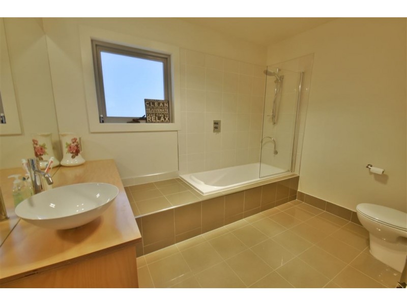 2 East Church St, Deloraine TAS 7304