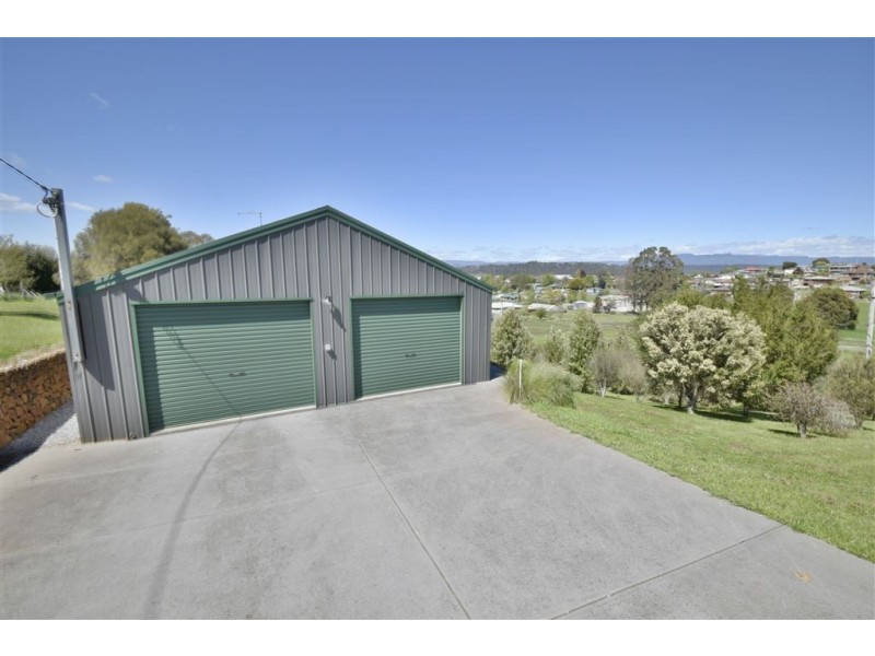 67 West Barrack St, Deloraine TAS 7304
