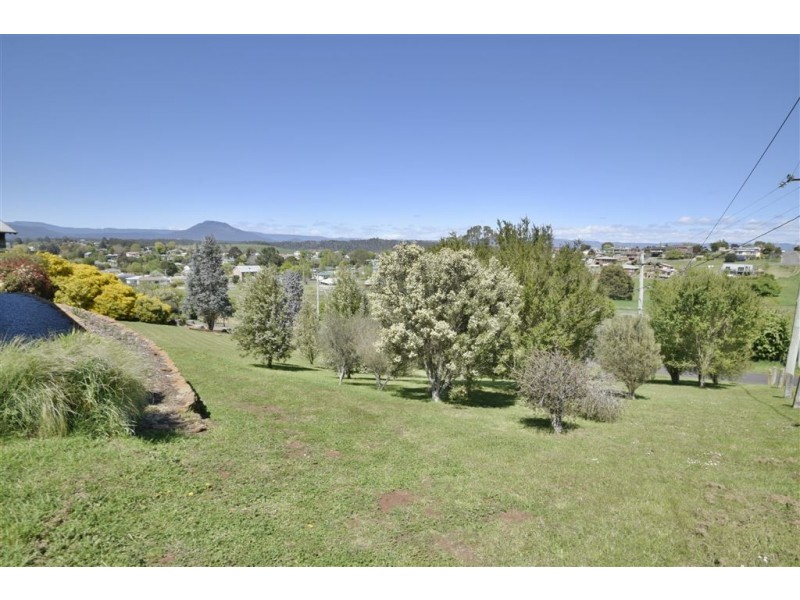 67 West Barrack St, Deloraine TAS 7304