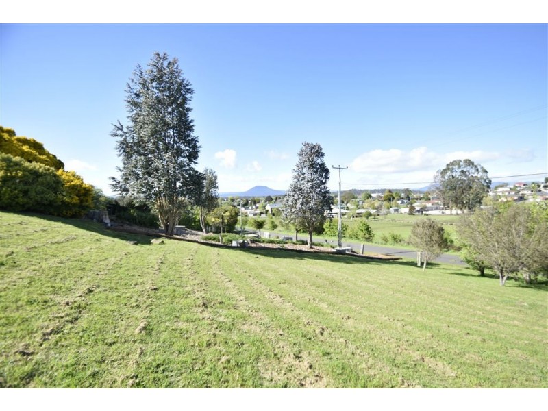 67 West Barrack St, Deloraine TAS 7304
