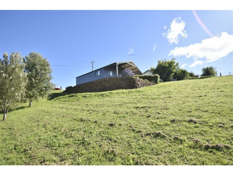 67 West Barrack St, Deloraine TAS 7304