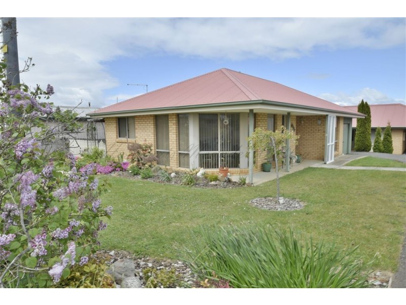1/2 Casey Court, Deloraine TAS 7304