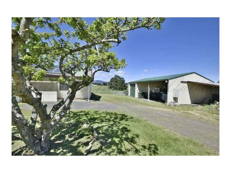 99 Deviation Rd, Westbury TAS 7303