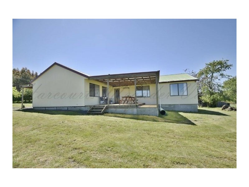 99 Deviation Rd, Westbury TAS 7303
