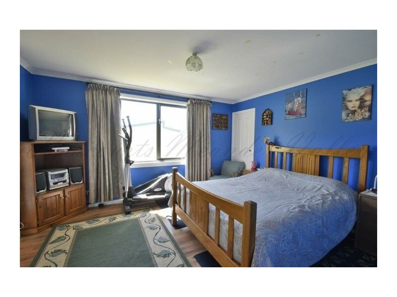 99 Deviation Rd, Westbury TAS 7303