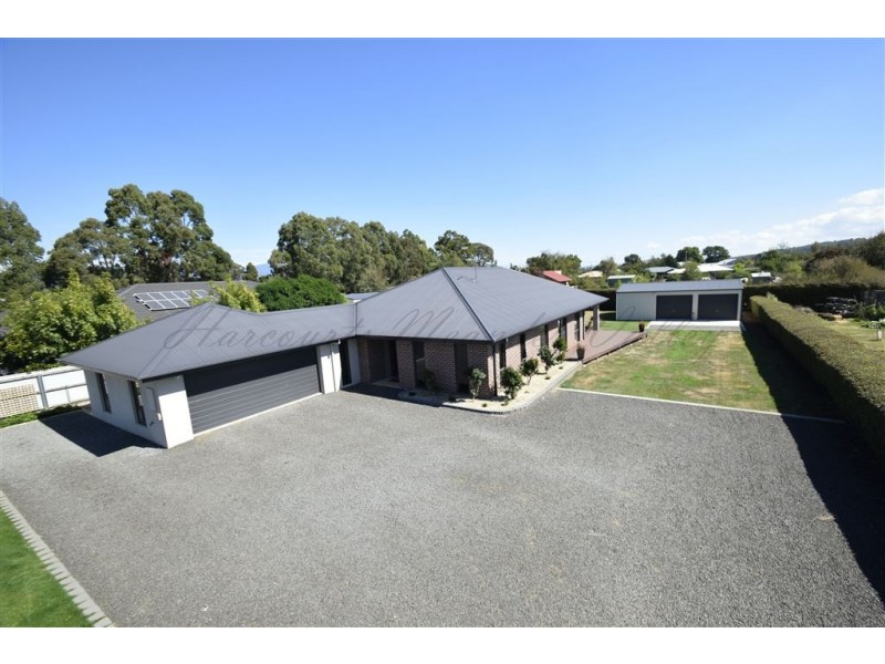 32 Taylor Street, Westbury TAS 7303