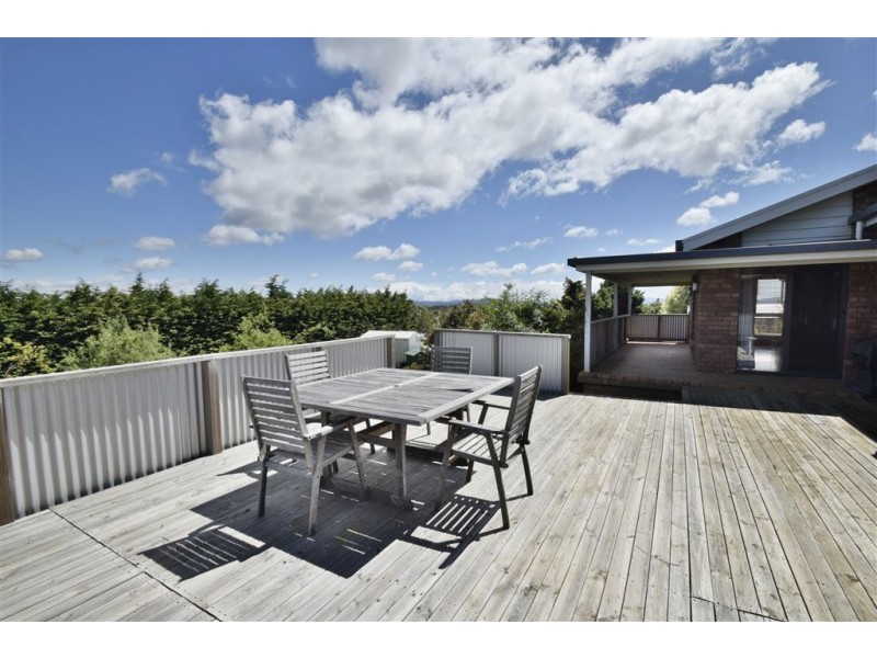 19 Five Acre Row, Westbury TAS 7303