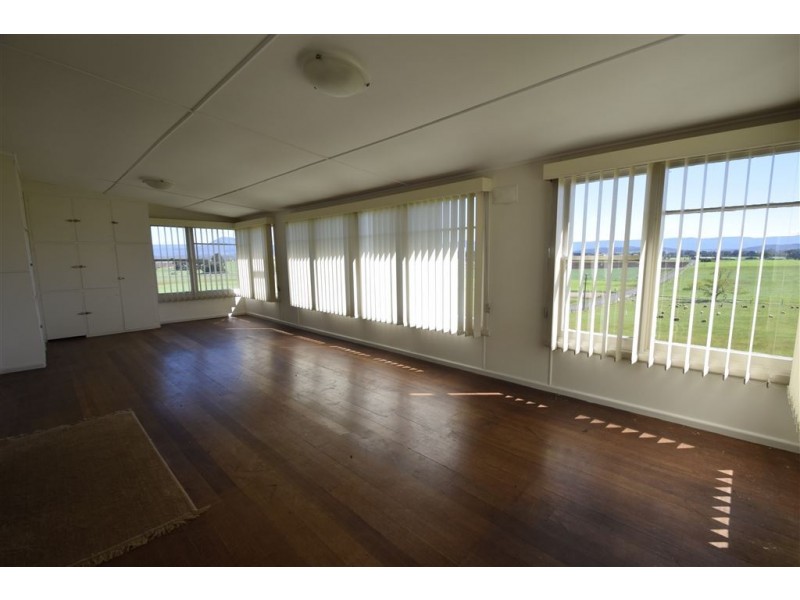185 Weetah Road, Deloraine TAS 7304