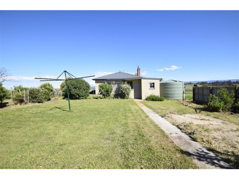 185 Weetah Road, Deloraine TAS 7304