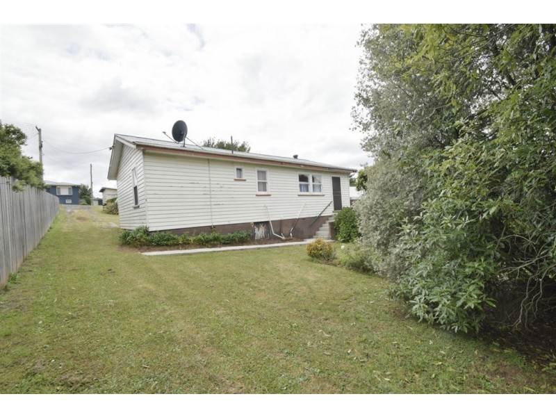 28 West Goderich St, Deloraine TAS 7304