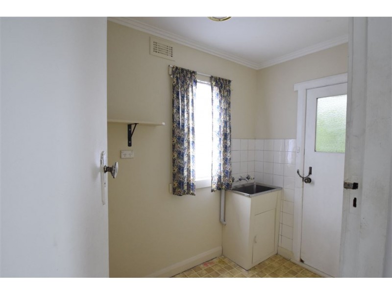 28 West Goderich St, Deloraine TAS 7304
