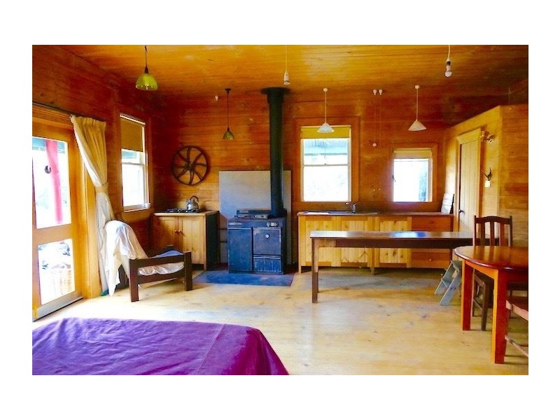 387 Sugarloaf Road, Jackeys Marsh TAS 7304