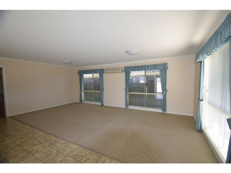 11 Alison Court, Westbury TAS 7303