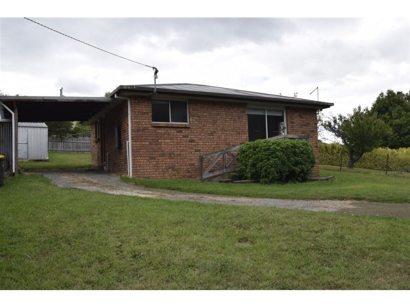 5a Moriarty Street, Deloraine TAS 7304