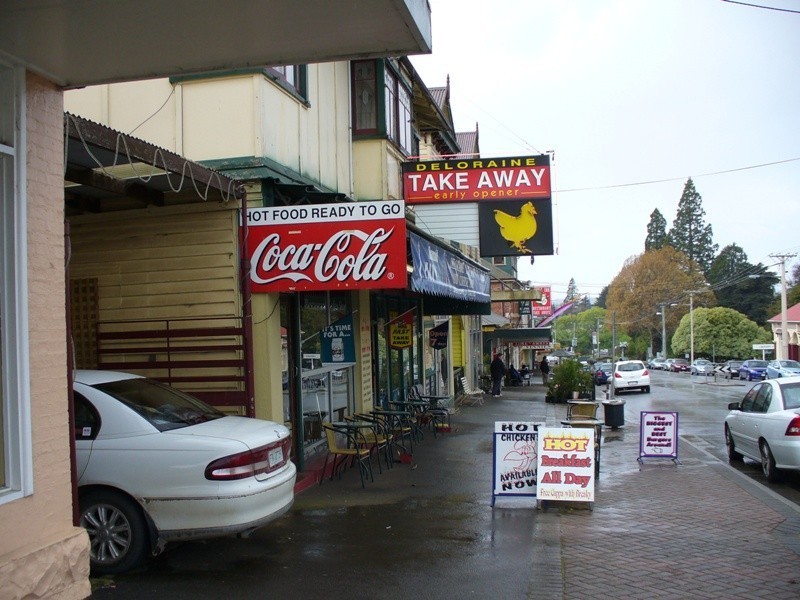 33 Emu Bay Road, Deloraine TAS 7304