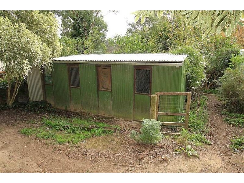 Cockatoo VIC 3781