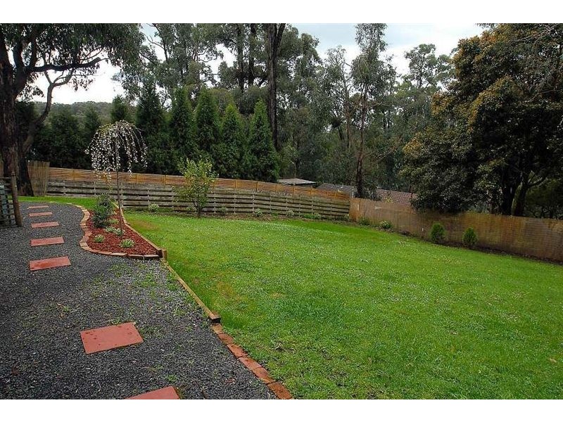 9 Steane Street, Cockatoo VIC 3781