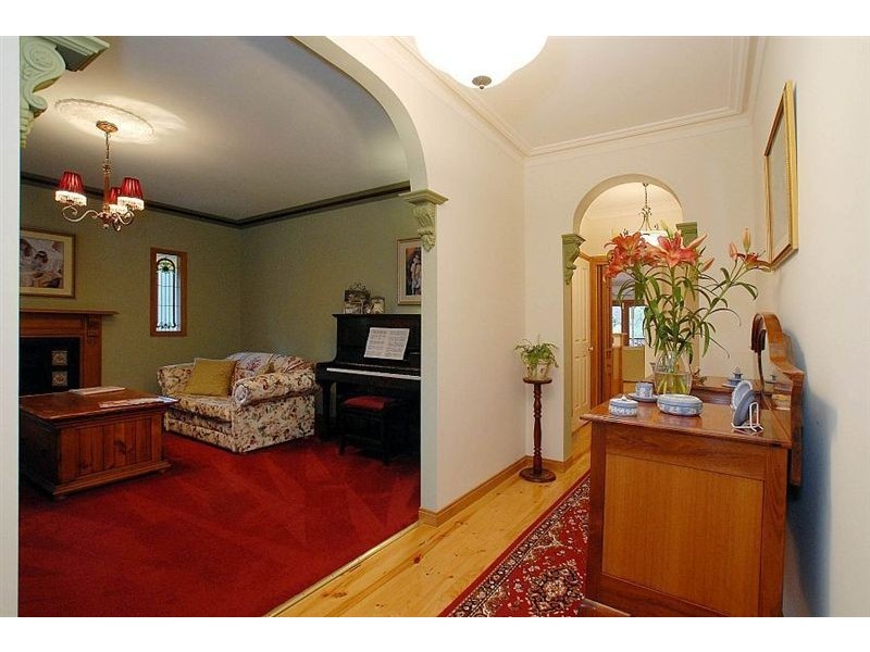 17 Butterfield Road, Emerald VIC 3782