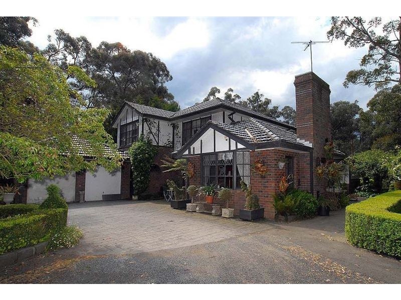 5A Old Beaconsfield Road, Emerald VIC 3782