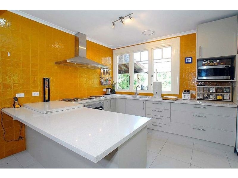 45 Belgrave Gembrook Rd, Cockatoo VIC 3781