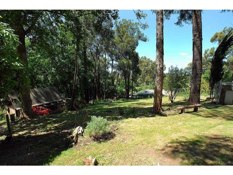 10-12 Jeanne Street, Cockatoo VIC 3781