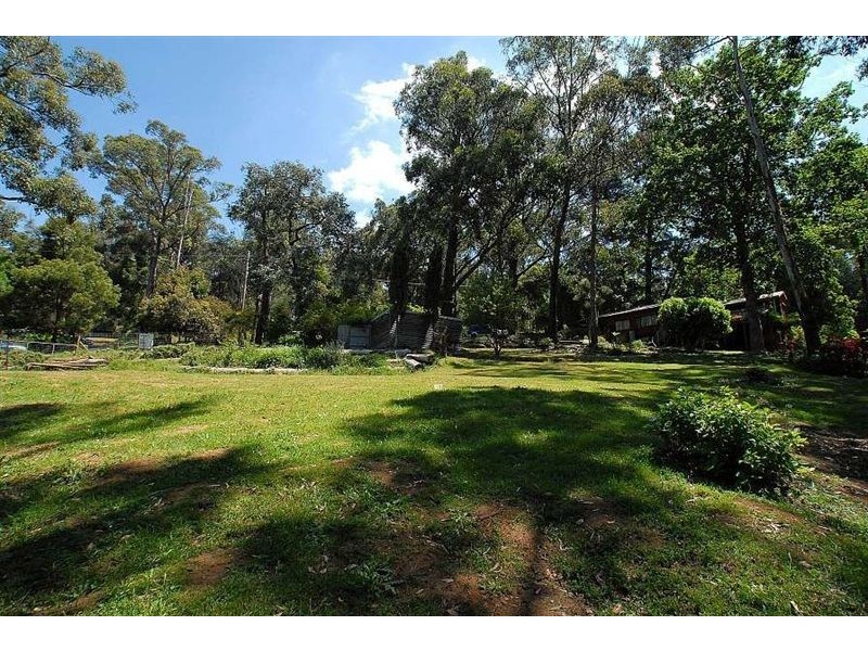 10-12 Jeanne Street, Cockatoo VIC 3781