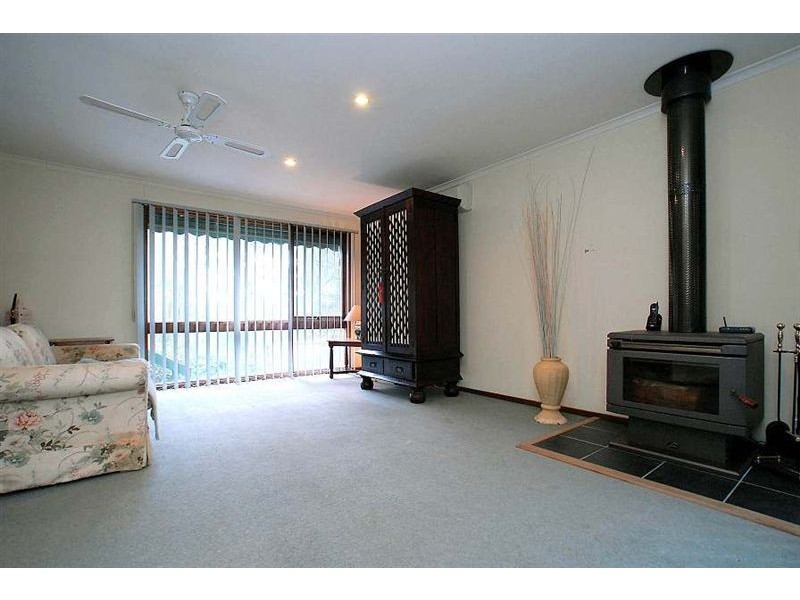 471 Belgrave Gembrook Rd, Avonsleigh VIC 3782