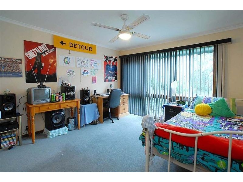 471 Belgrave Gembrook Rd, Avonsleigh VIC 3782