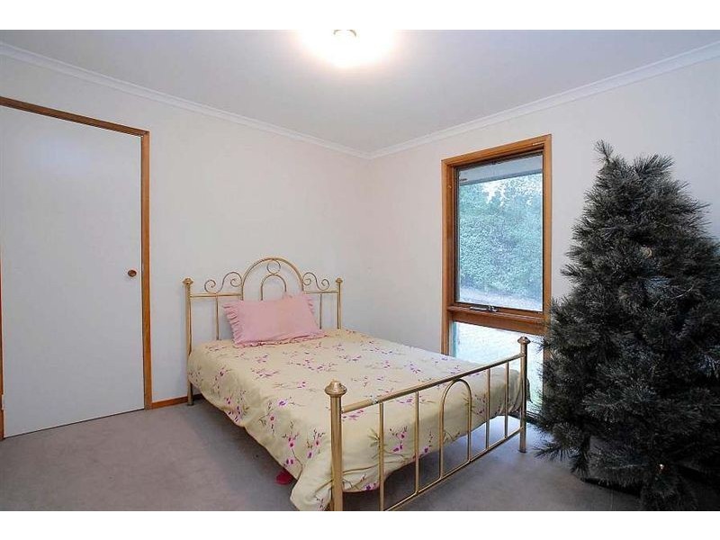 471 Belgrave Gembrook Rd, Avonsleigh VIC 3782
