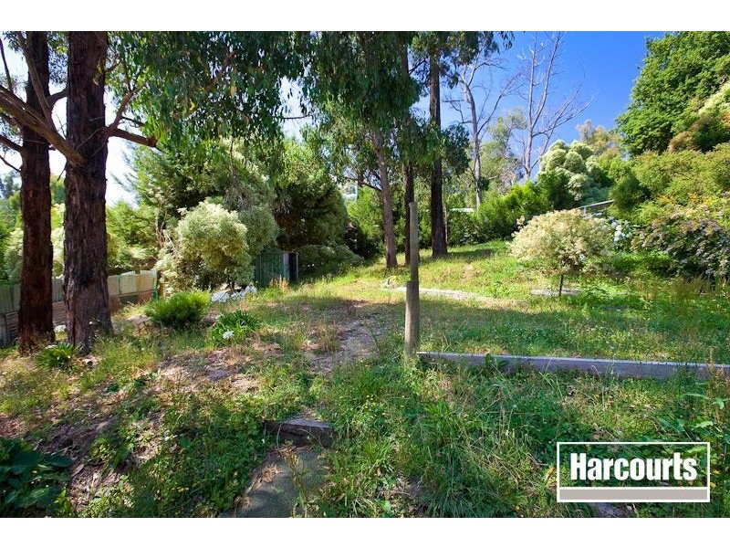 44 Caroline Ave, Cockatoo VIC 3781